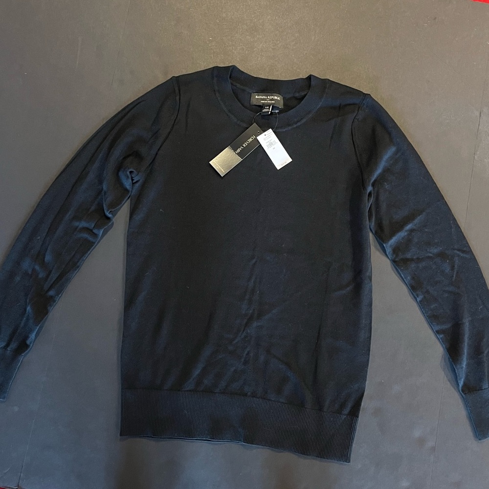 Banana Republic Outlet Forever Sweater Size XS - New With Tags
